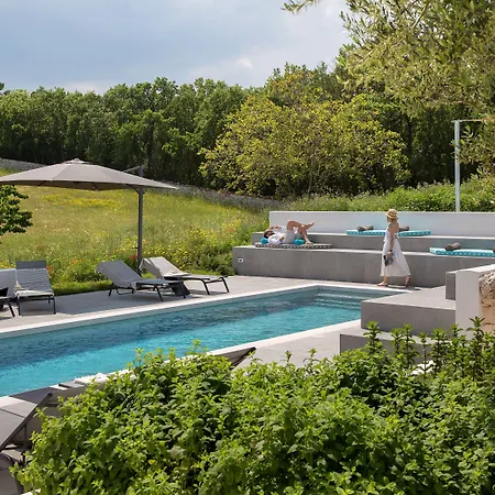 לינה וארוחת בוקר Ddo Relais Di Puglia אוסטוני