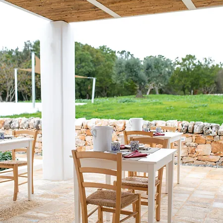 לינה וארוחת בוקר Ddo Relais Di Puglia 4*