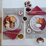 לינה וארוחת בוקר Ddo Relais Di Puglia אוסטוני